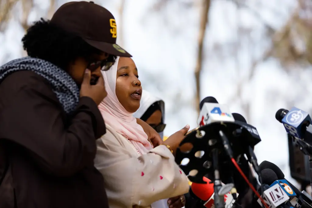 Hawaa Abdullah, the daughter of Amin Abdullah, the security guard...