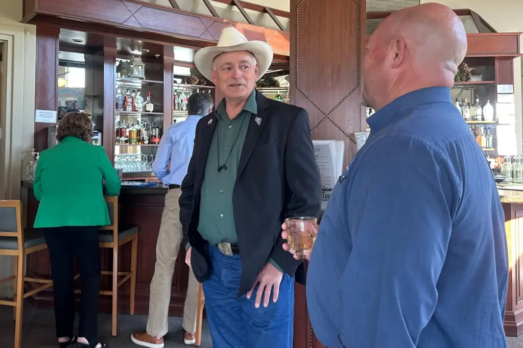 James Settelmeyer speaks to attendees of a Nevada Builders Alliance event.