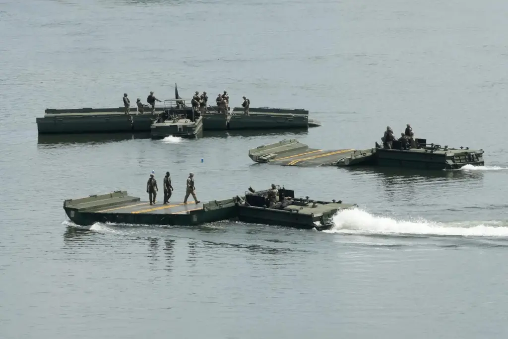 The U.S. Army’s soldiers conduct a training exercise on a...